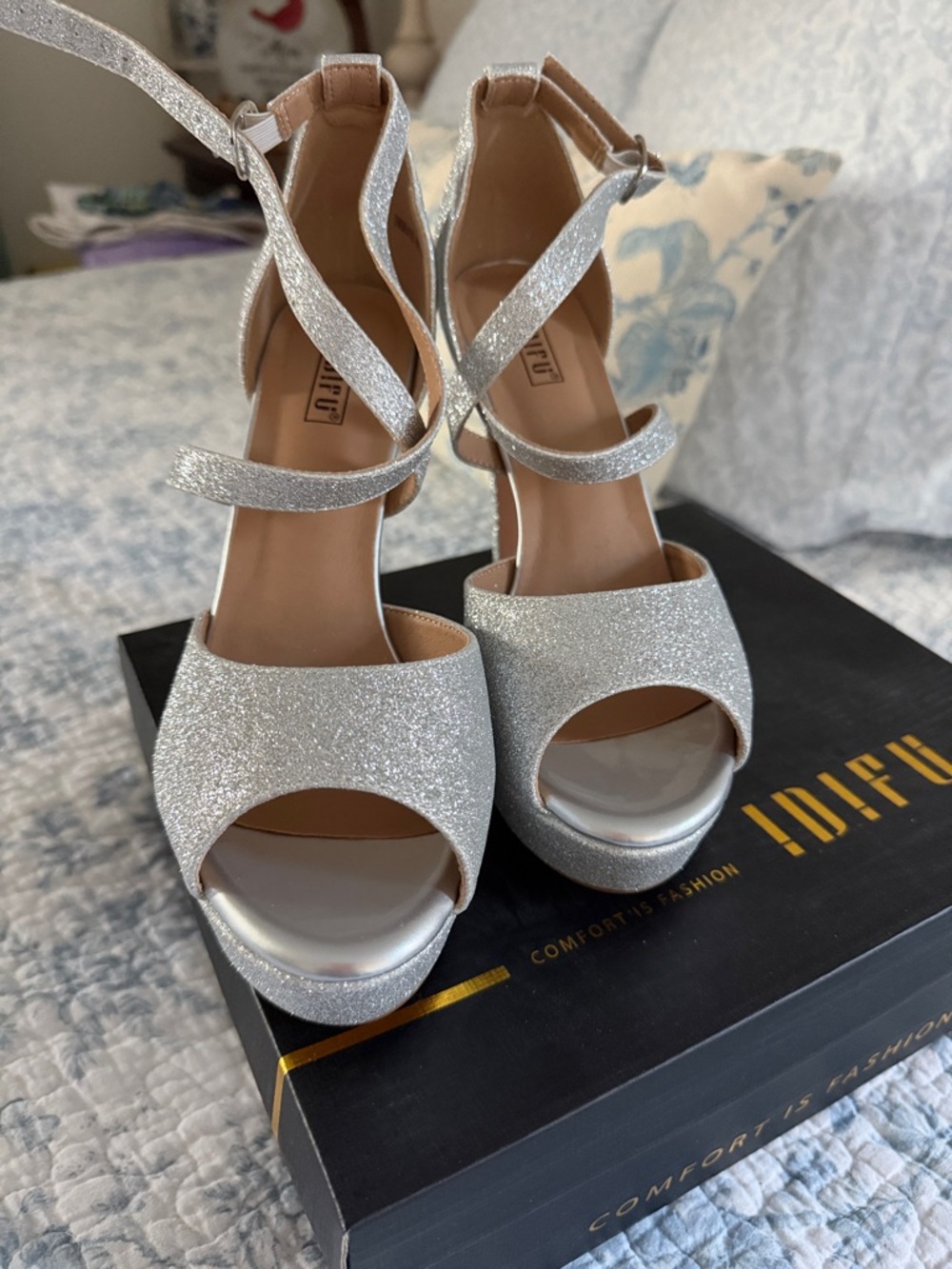 IDIFU Silver Glitter Platform Heels with Ankle Strap - Picture 2 of 8